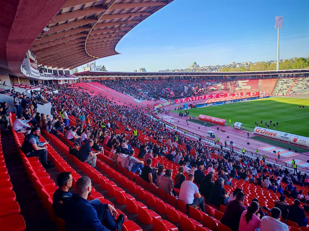 Crvena Zvezda - Partizan derbi (11).jpg