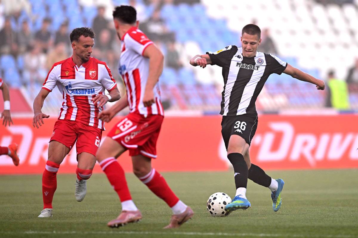 Crvena Zvezda - Partizan 179. večiti derbi (2).jpg
