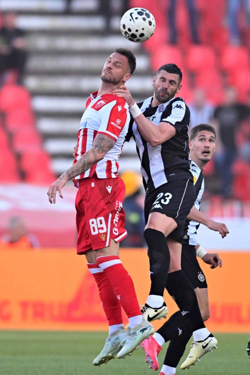 Crvena Zvezda 179. večiti derbi (3).jpg