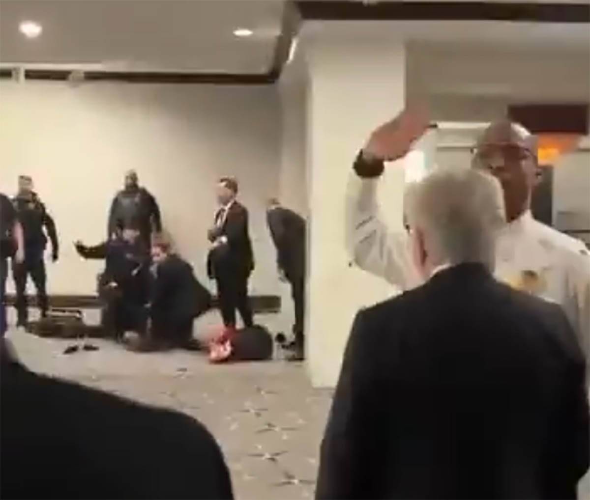 Snimci hapšenja napadača u hotelu u Vašingtonu 4.jpg