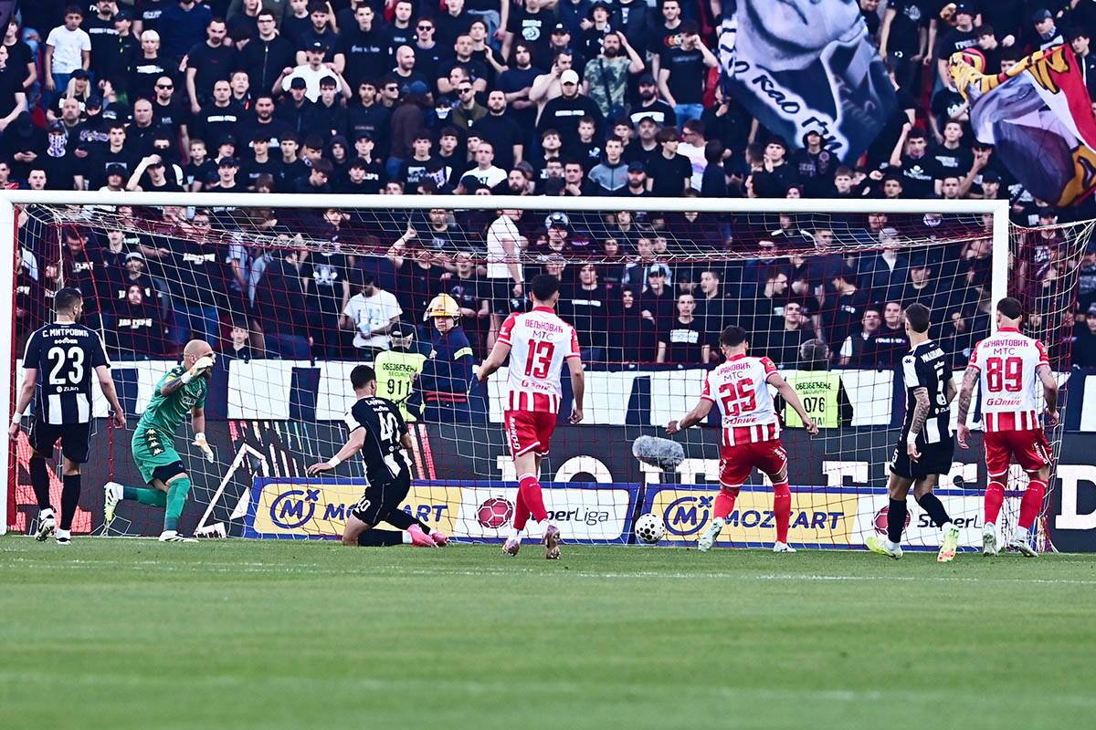 Crvena Zvezda - Partizan 179. večiti derbi (3).jpg