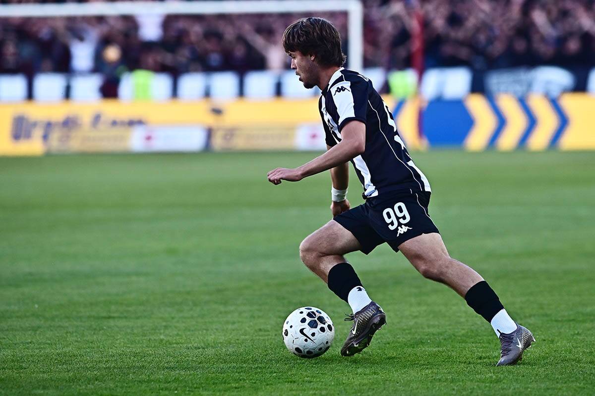 Crvena Zvezda 179. večiti derbi (4).jpg