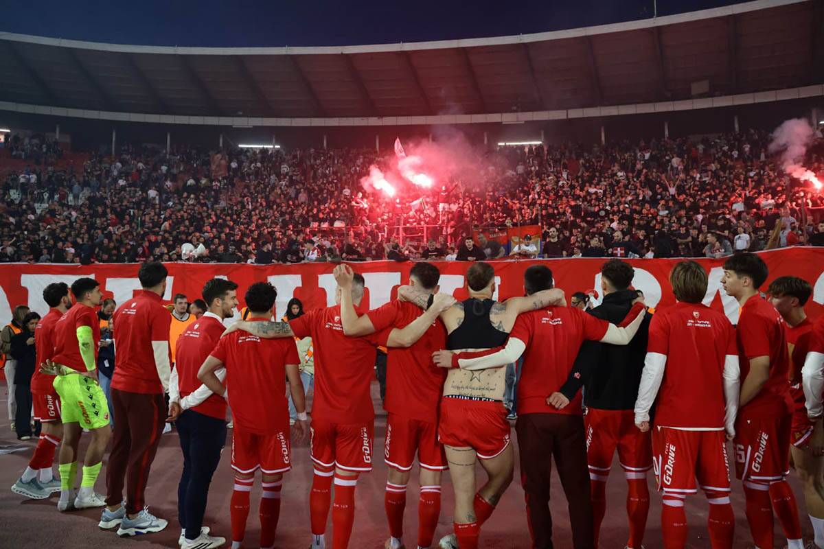 Crvena Zvezda proslava titule