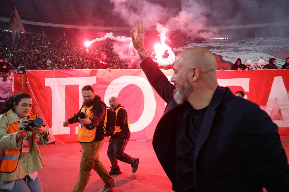 Crvena Zvezda proslava titule