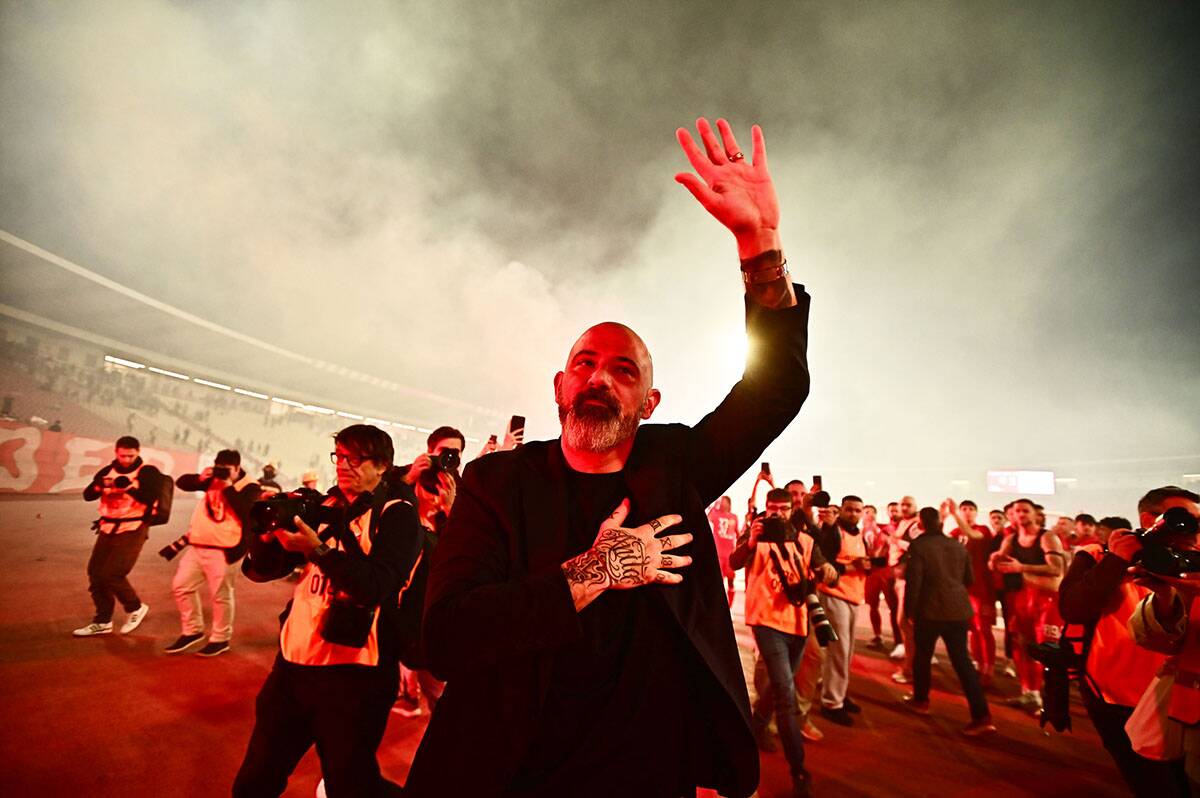 Slavlje Crvene zvezde posle derbija (10).jpg