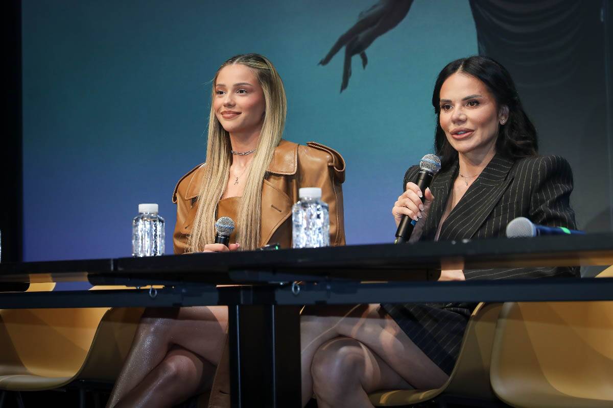 Andjela Ignjatovic Breskvica promocija spota (3).jpg