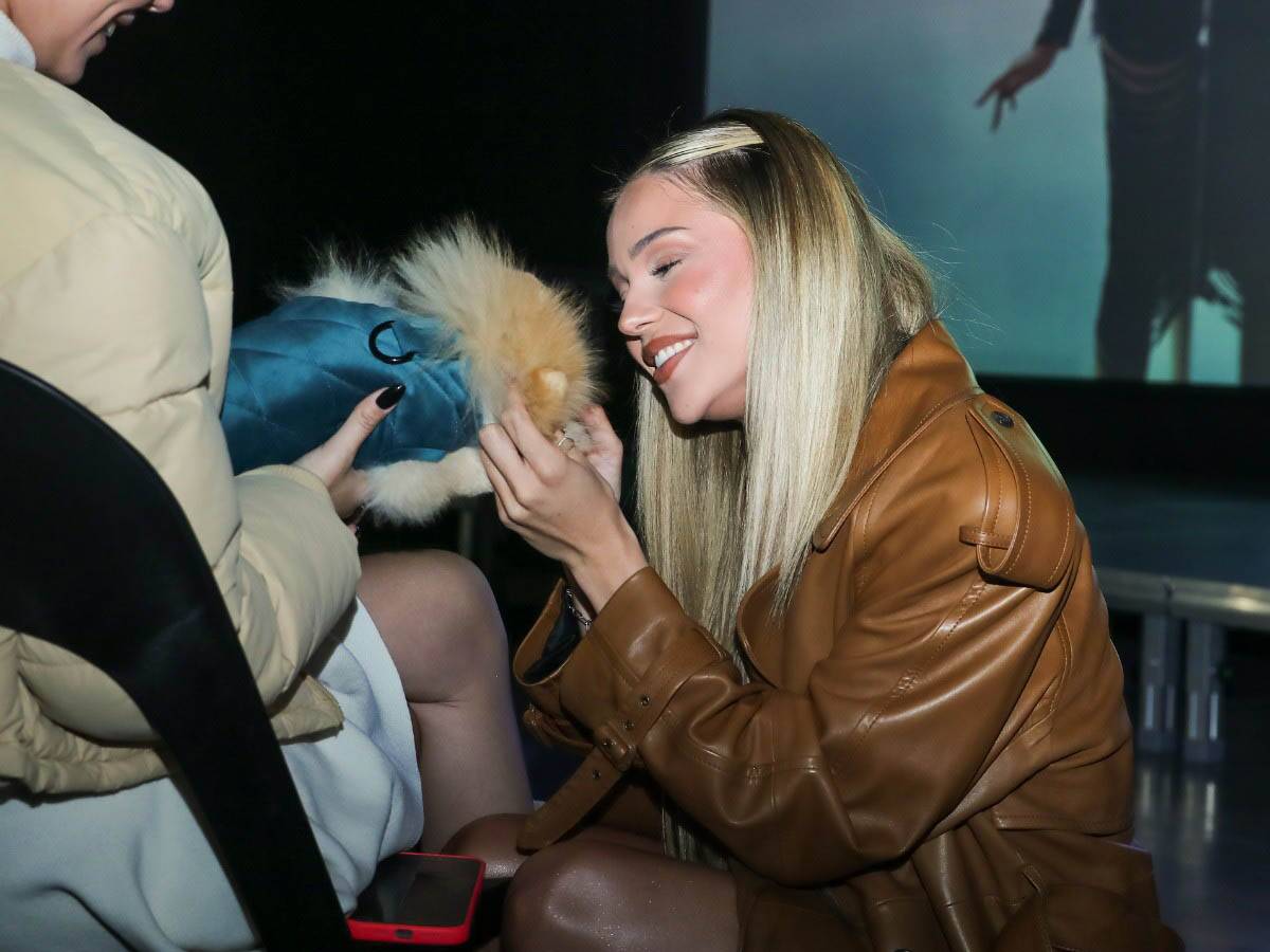 Andjela Ignjatovic Breskvica promocija spota (24).jpg