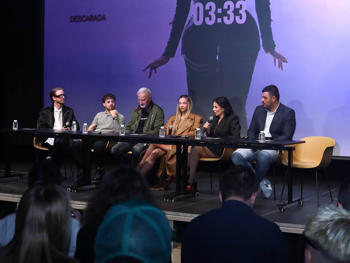 Andjela Ignjatovic Breskvica promocija spota (25).jpg