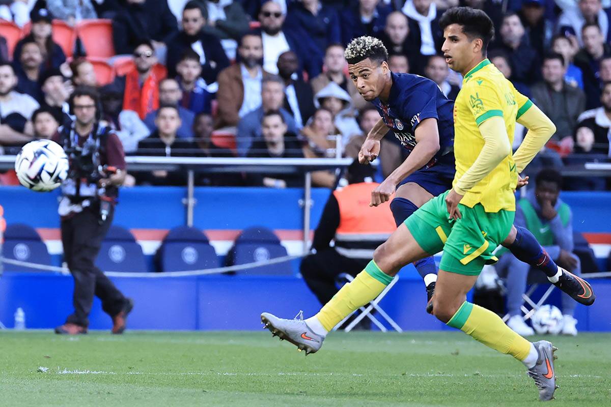 Désiré Doué (3).jpg