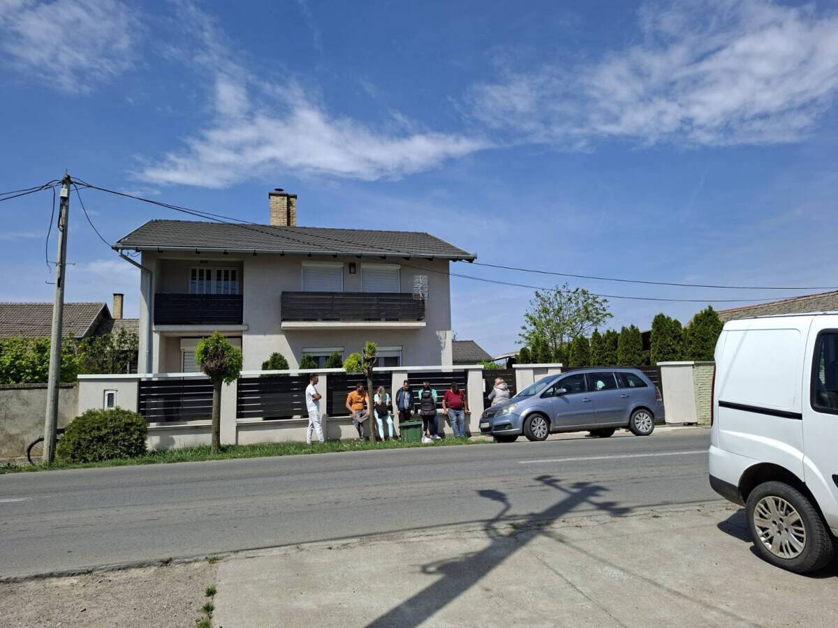 Uviđaj na mestu zločina kod Sombora (2).jpg