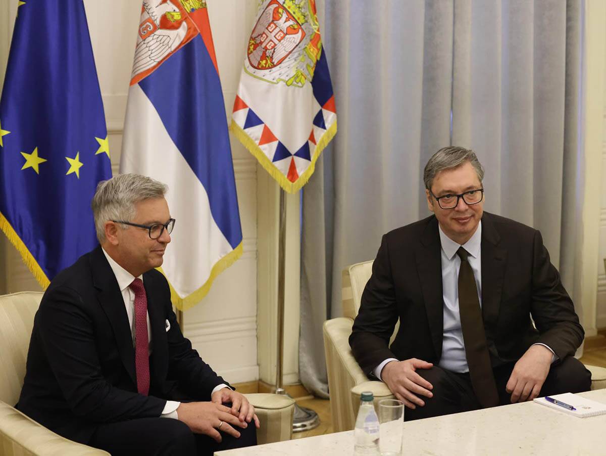 sastanak Aleksandara Vučića i evropskog komesara Magnusa Brunera (10).jpg
