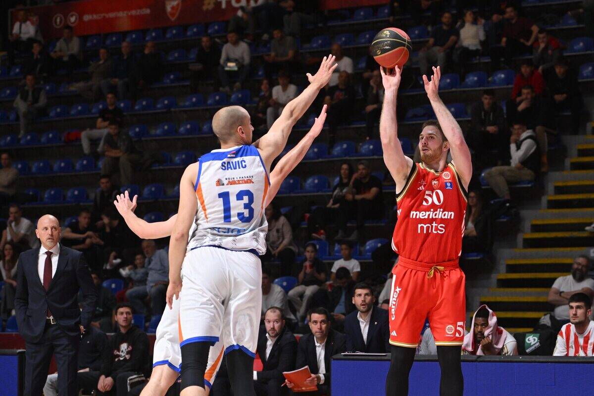 Filip Škobalj na meču Crvene zvezde i Zlatibora