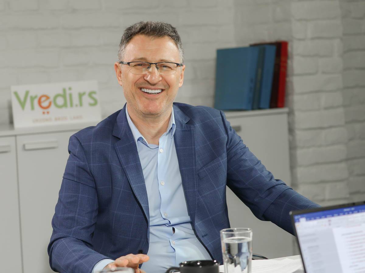 dr Miloš Božović_3xbiznis_podkast_ (23).jpg