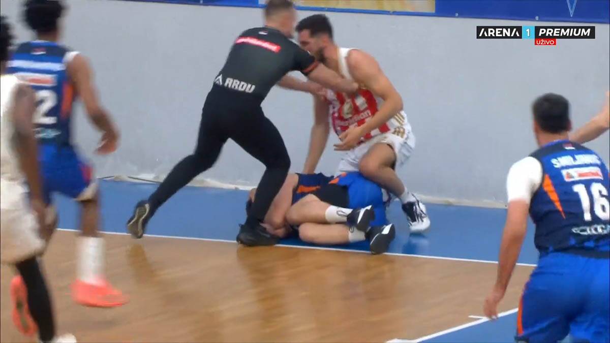 Nikola Kalinić i Matej Čibej tuča na Zlatibor - Zvezda 7.jpg