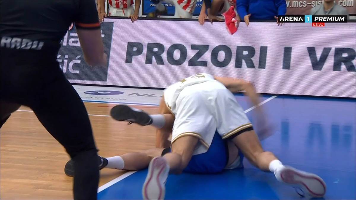 Nikola Kalinić i Matej Čibej tuča na Zlatibor - Zvezda 2.jpg