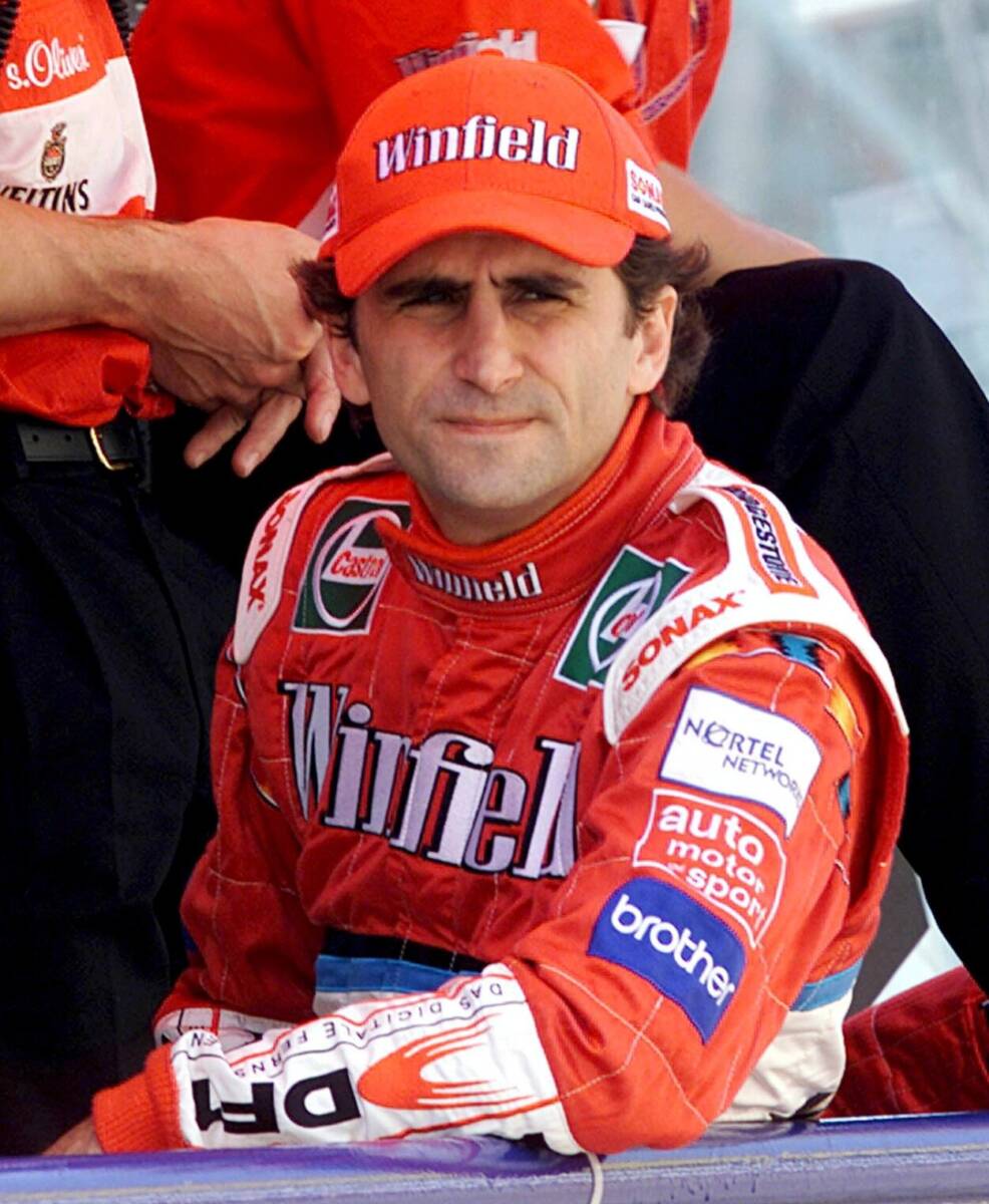 Aleks Zanardi čeka početak trke Formule 1 u boksu Vilijamsa