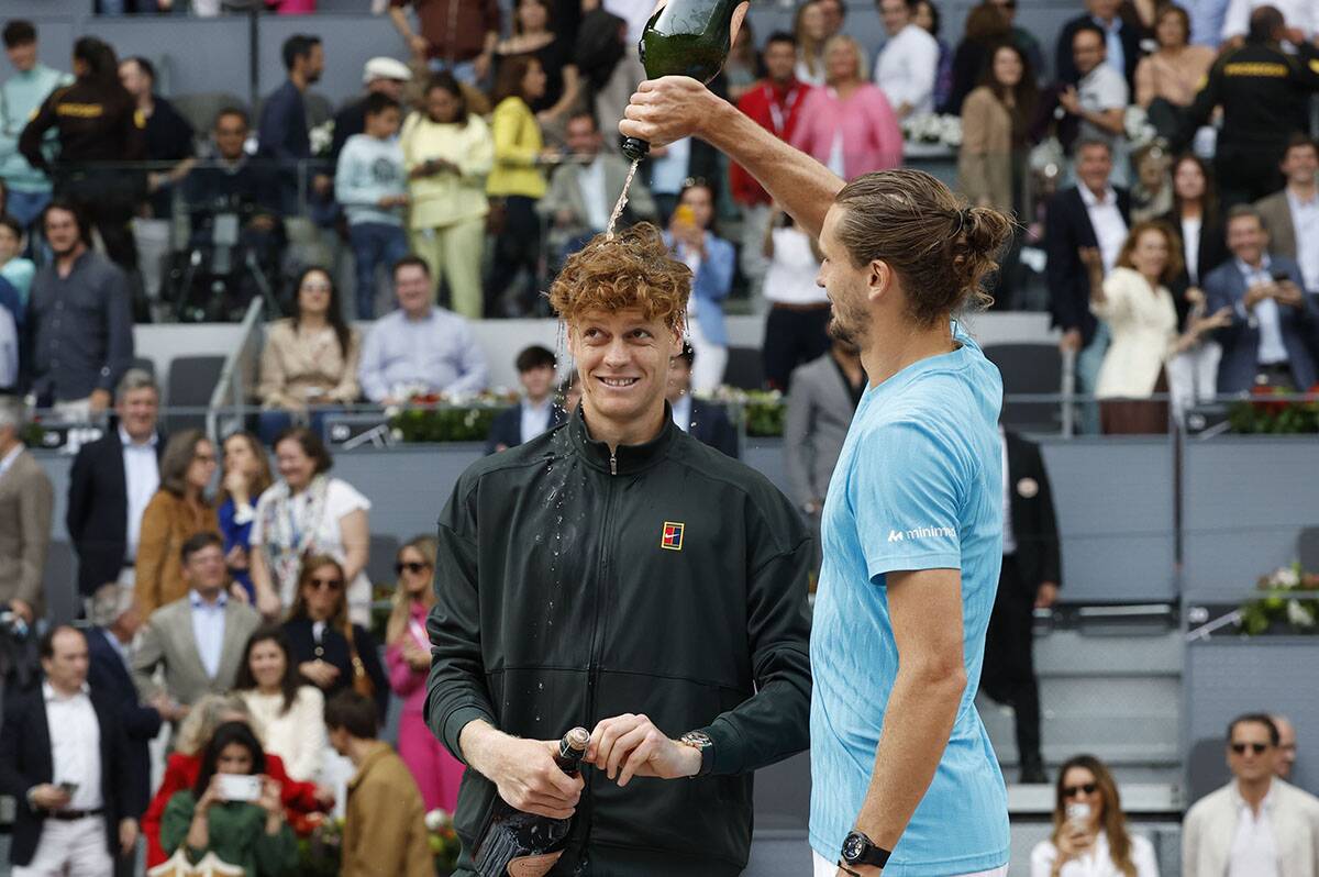 Siner - Zverev u finalu Madrida (2).jpg