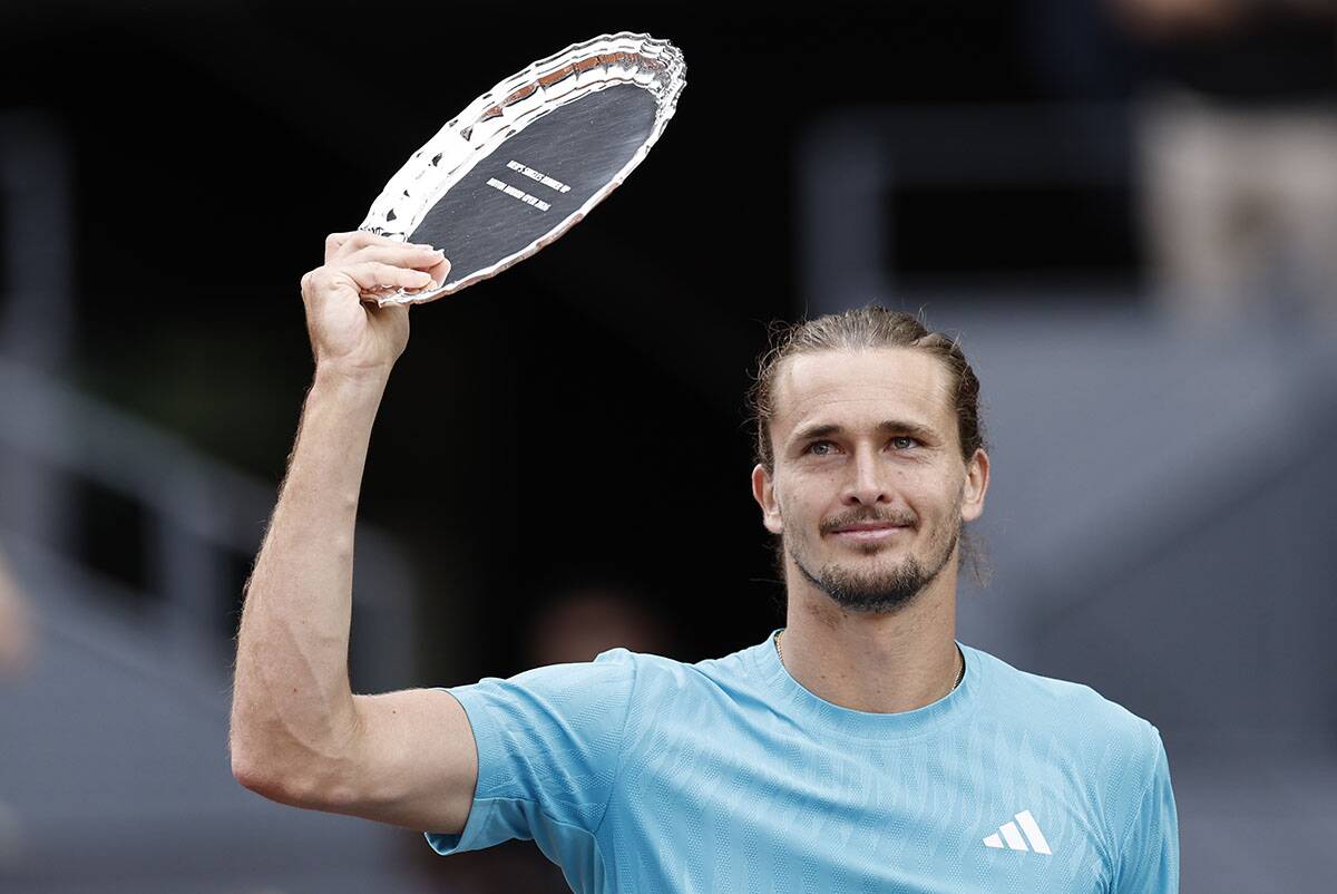 Siner - Zverev u finalu Madrida (8).jpg