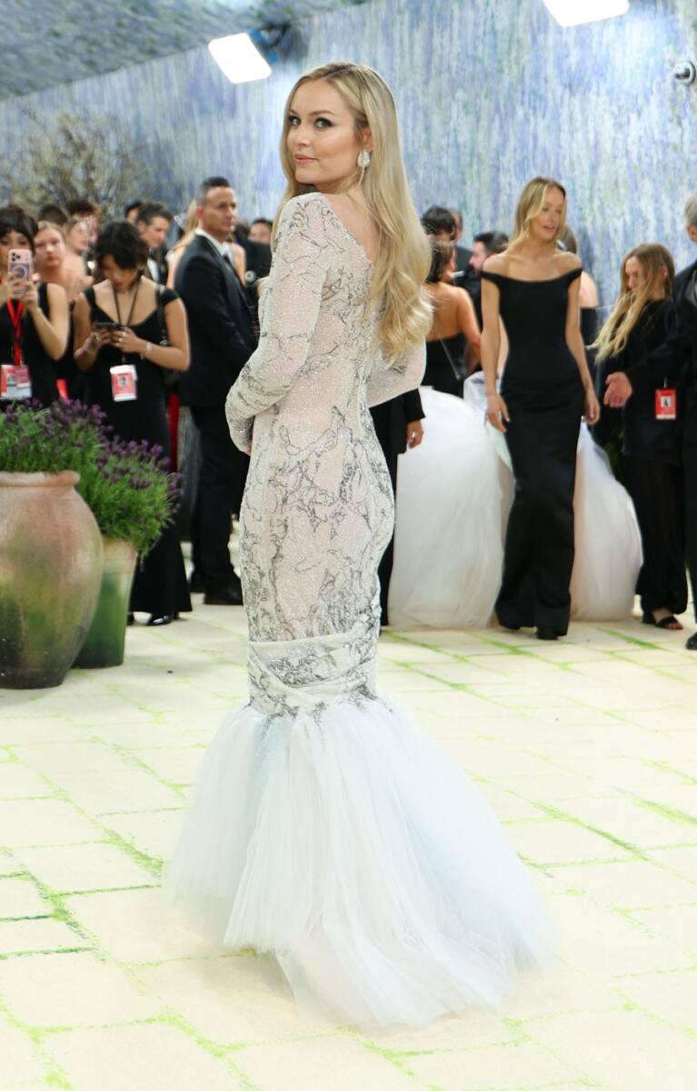Lindzi Von pozira na dodeli Met Gala nagrada