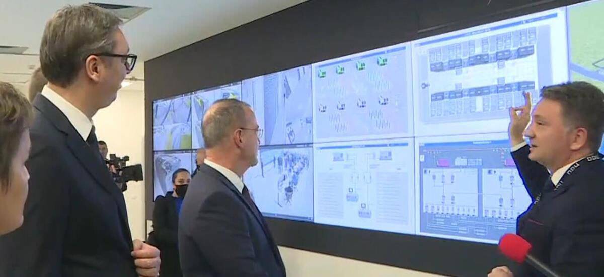Predsednik Vučić u data centru u Kragujevcu (34).jpg