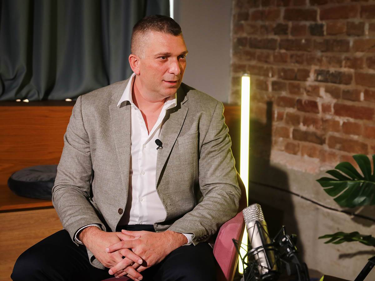 Nikola Đogatović, podkast Keš ekspert (6).jpg
