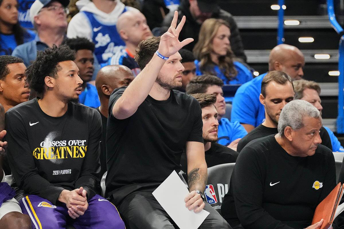 Luka Dončić (3).jpg