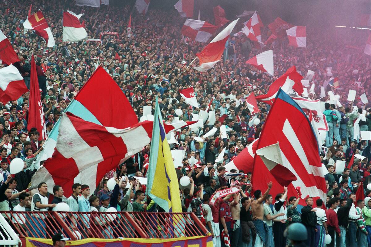 Koreografija i zastave Delija na 100. večitom derbiju Zvezda - Partizan