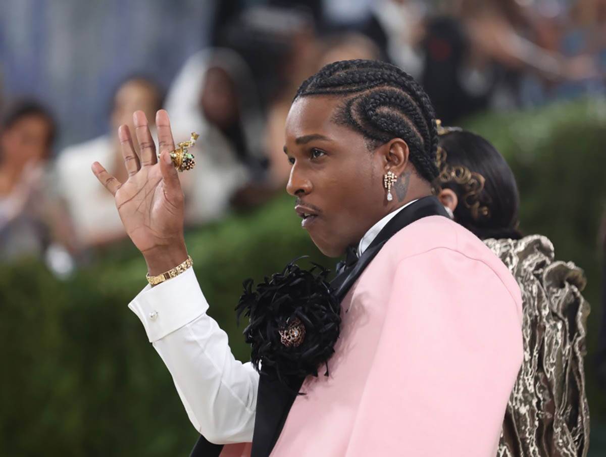 Rijana Asap Roki Met Gala 2026 (5).jpg