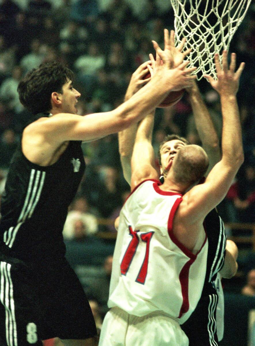 Predrag Stojaković u dresu PAOK-a