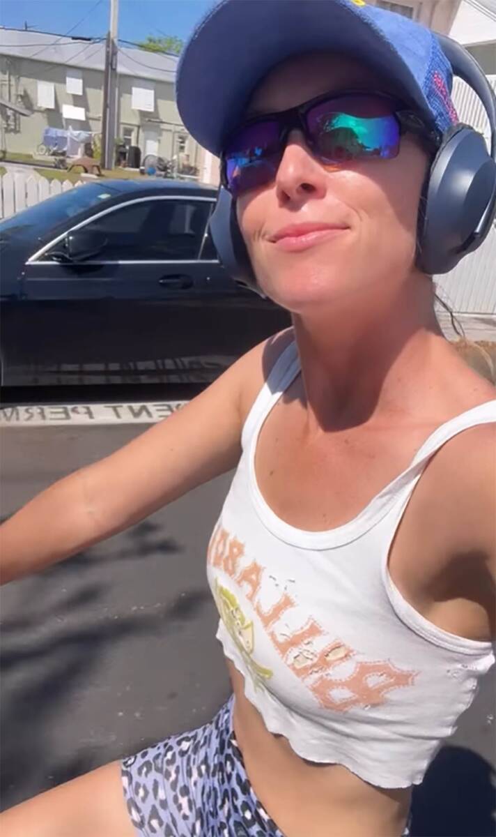 Indija Oksenberg 1.jpg