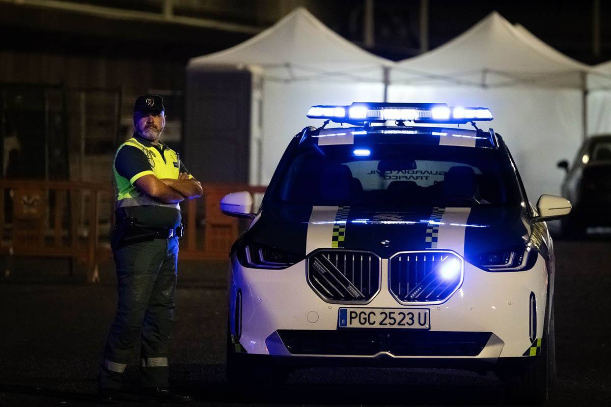 Kruzer sa hantavirusom stigao na Tenerife (7).jpg