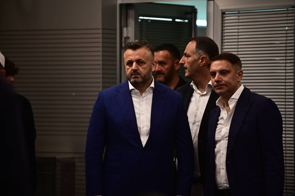 Poznati na komemoraciji Vladimiru Cvetkovicu (3).JPG