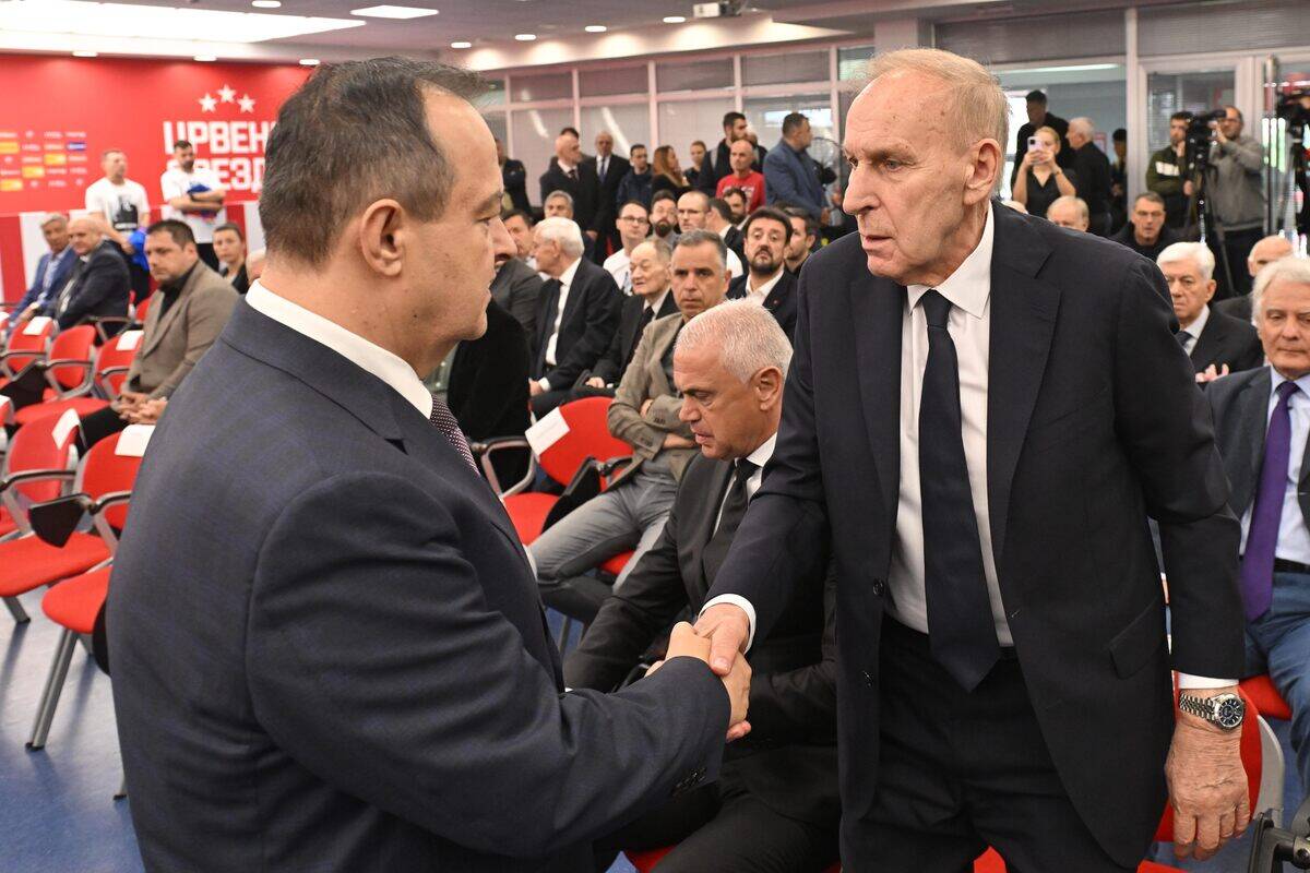Poznati na komemoraciji Vladimiru Cvetkovicu (7).JPG