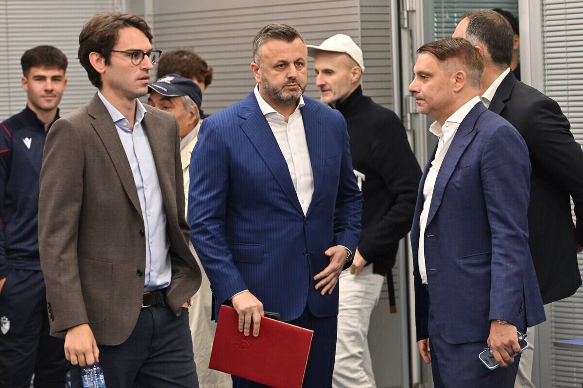 Poznati na komemoraciji Vladimiru Cvetkovicu (14).JPG