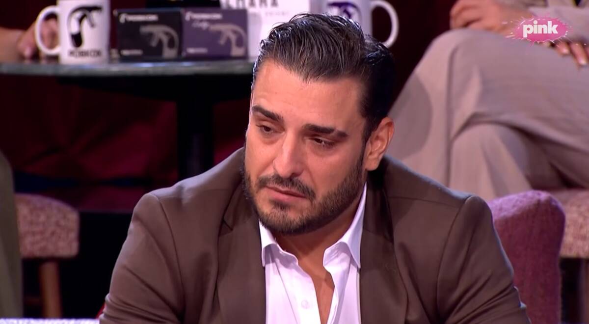 Darko Lazić u beloj košulji i braon sakou