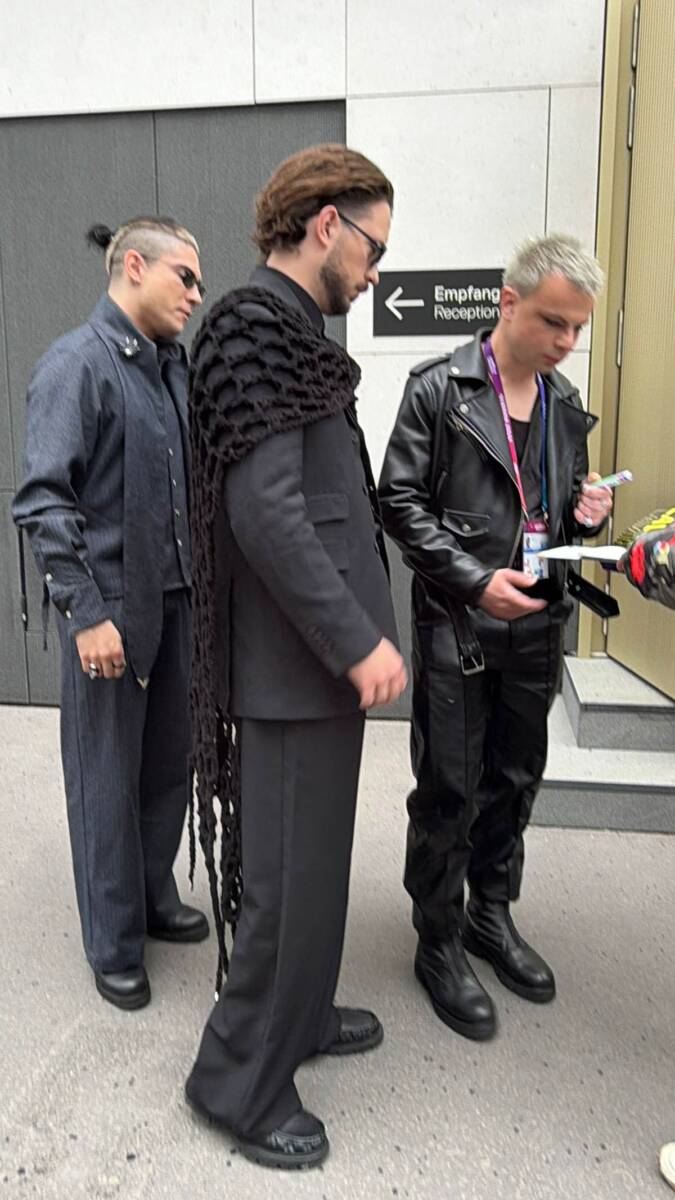 Lavina stigli na meet &greet sa fanovima u Beču (8).jpg