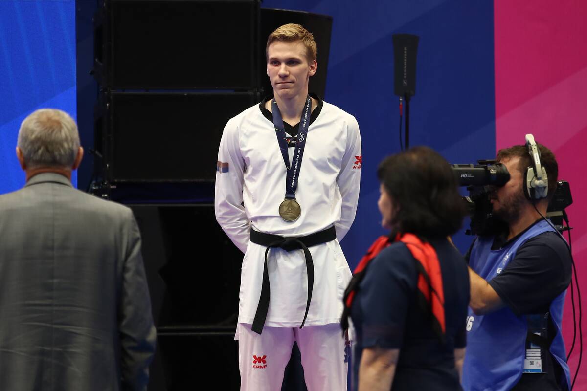 Stefan Takov prima medalju