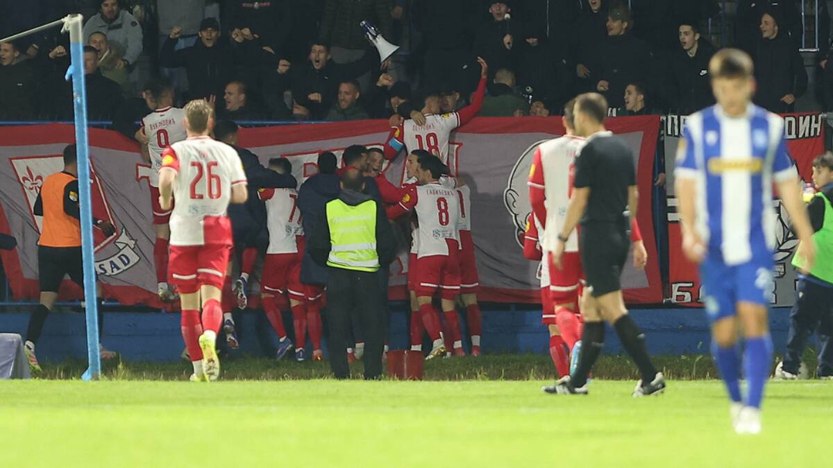 Fudbaleri Vojvodine slave osvajanje drugog mesta u Superligi