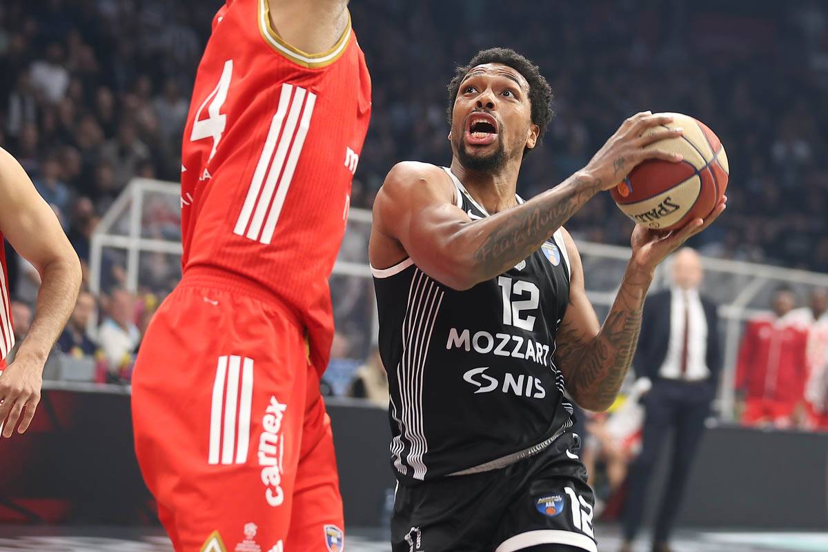Crvena Zvezda - Partizan (1).jpg
