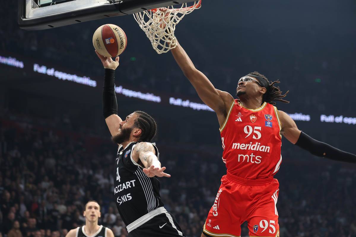 Crvena Zvezda - Partizan (1).jpg