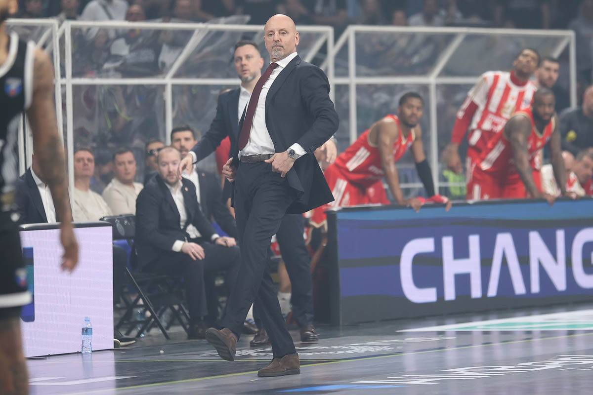 Crvena Zvezda - Partizan (2).jpg