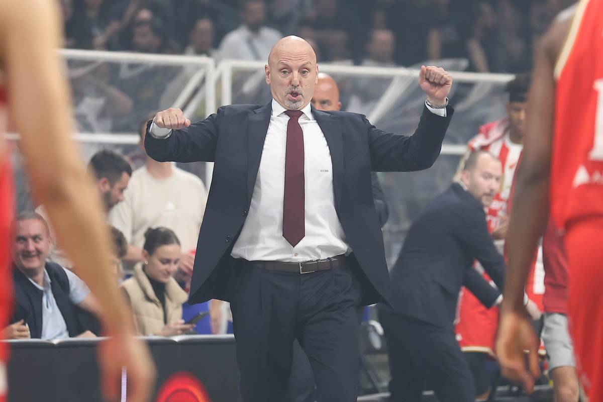 Crvena Zvezda - Partizan (2).jpg