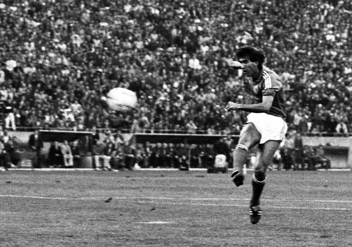 19811017tmVujovicZ.jpg