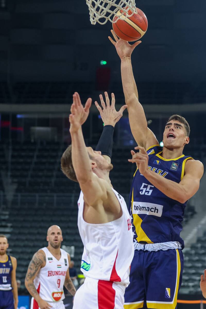 Luka Garza  (1).jpg