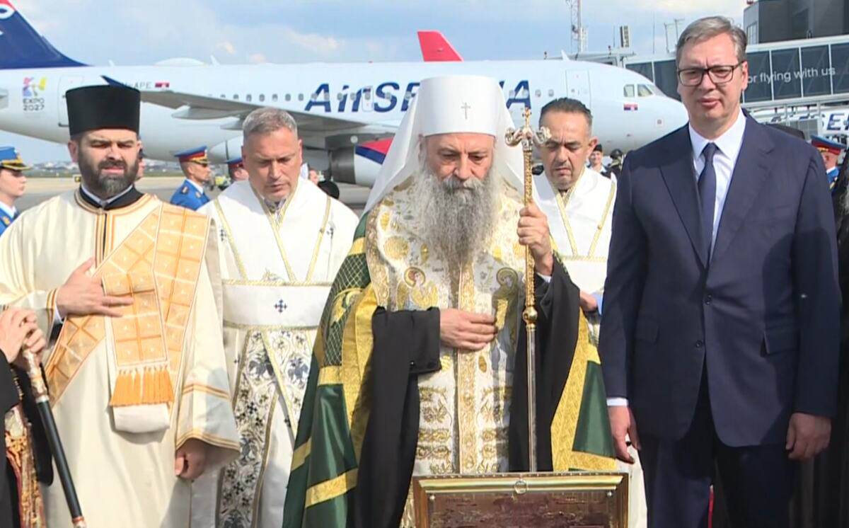 Služen moleban na aerodromu Nikola Tesla (2).jpg