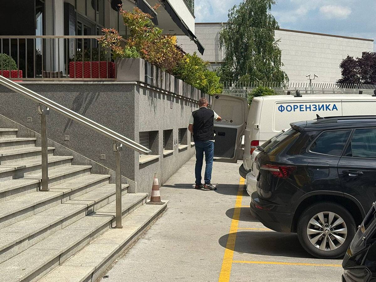 Pucnjava Džeri kafić (2).jpg