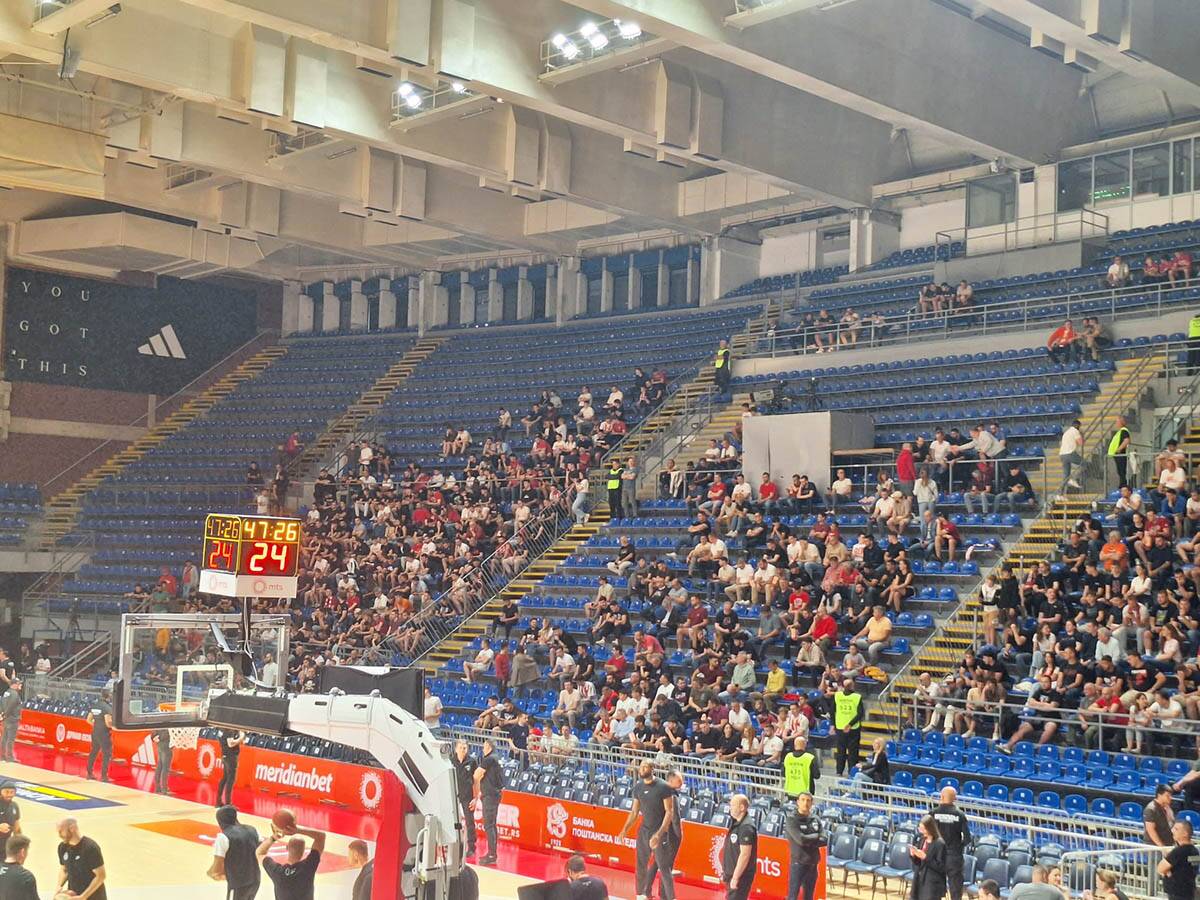 KK Crvena zvezda KK Partizan (3).jpg