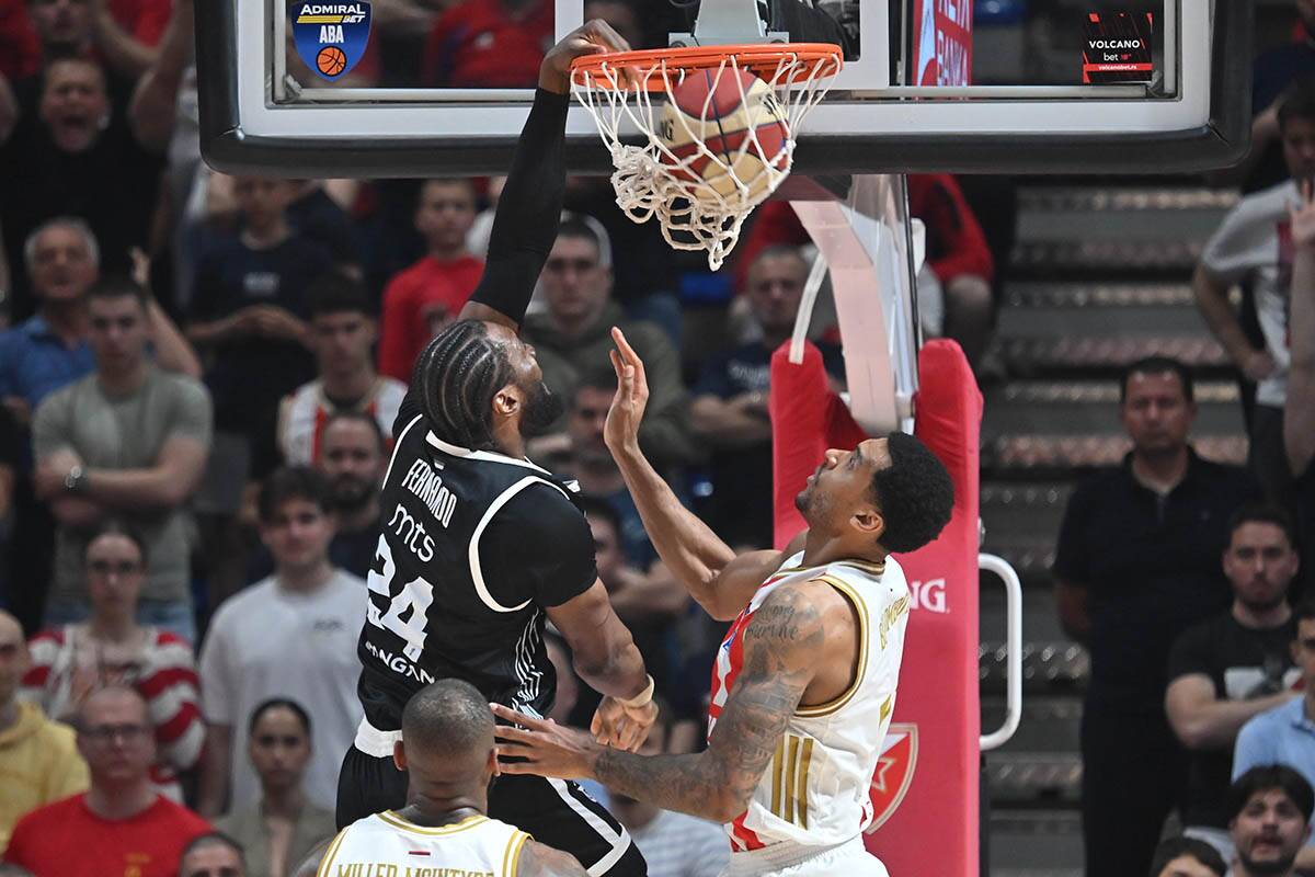 Partizan - Crvena zvezda (13).jpg