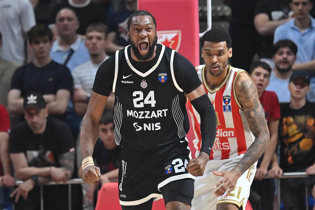 Partizan - Crvena zvezda (14).jpg