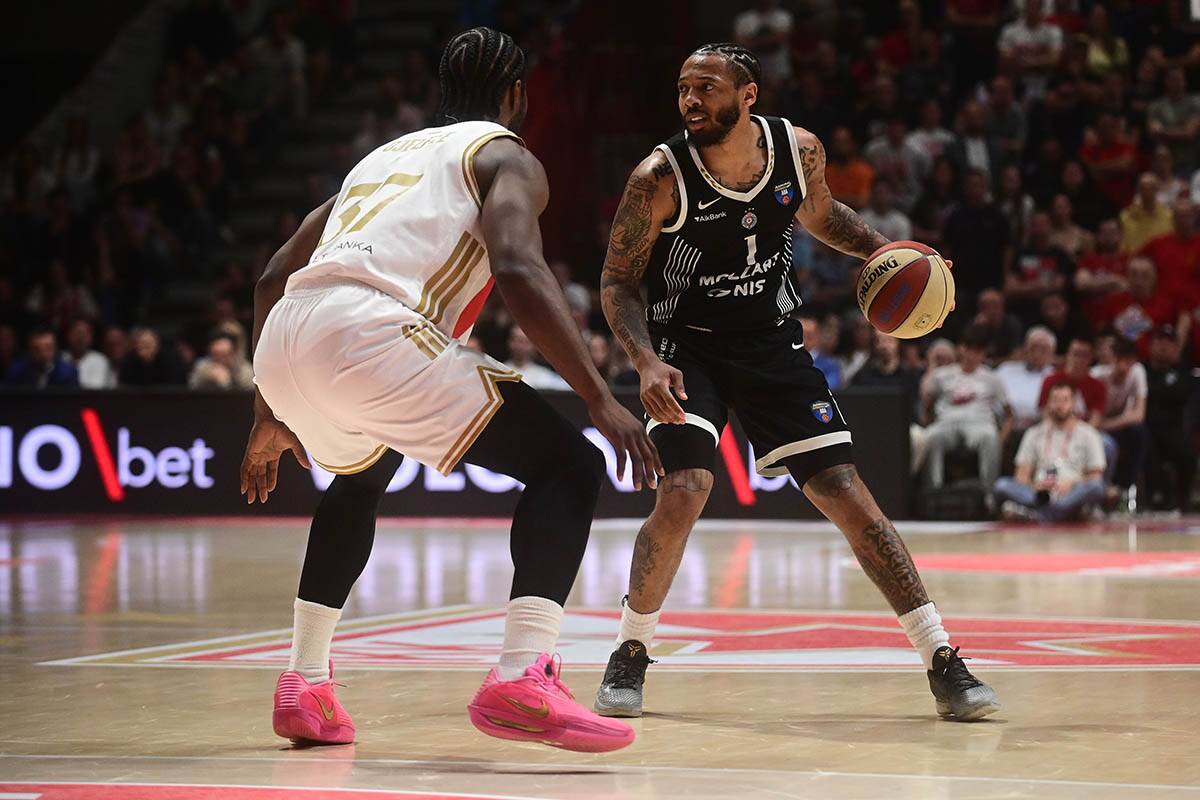 Partizan - Crvena zvezda (2).jpg